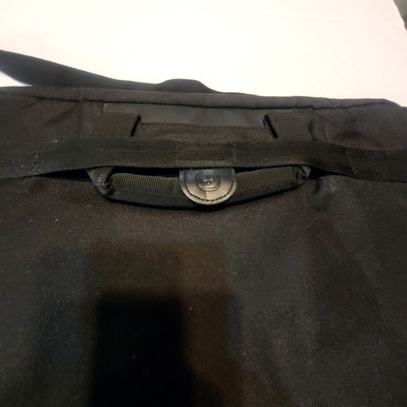 Wenger Swiss Gear  17" Laptop Bag / Case w Strap Black Nice Condition - Picture 8 of 14